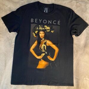 2013 Beyoncé The Mrs Carter Show Tour T Shirt